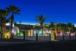 Exterior - "ChiChi House" | Private & Chic | Modern Retreat (Palm Springs)