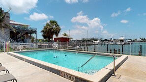 Oklassificerad bild, 5 av 14, knapp