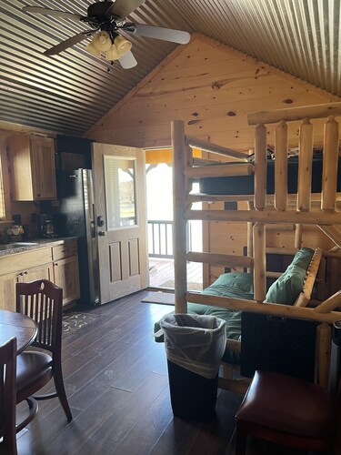 Tiny cabin near downtown Fort Worth