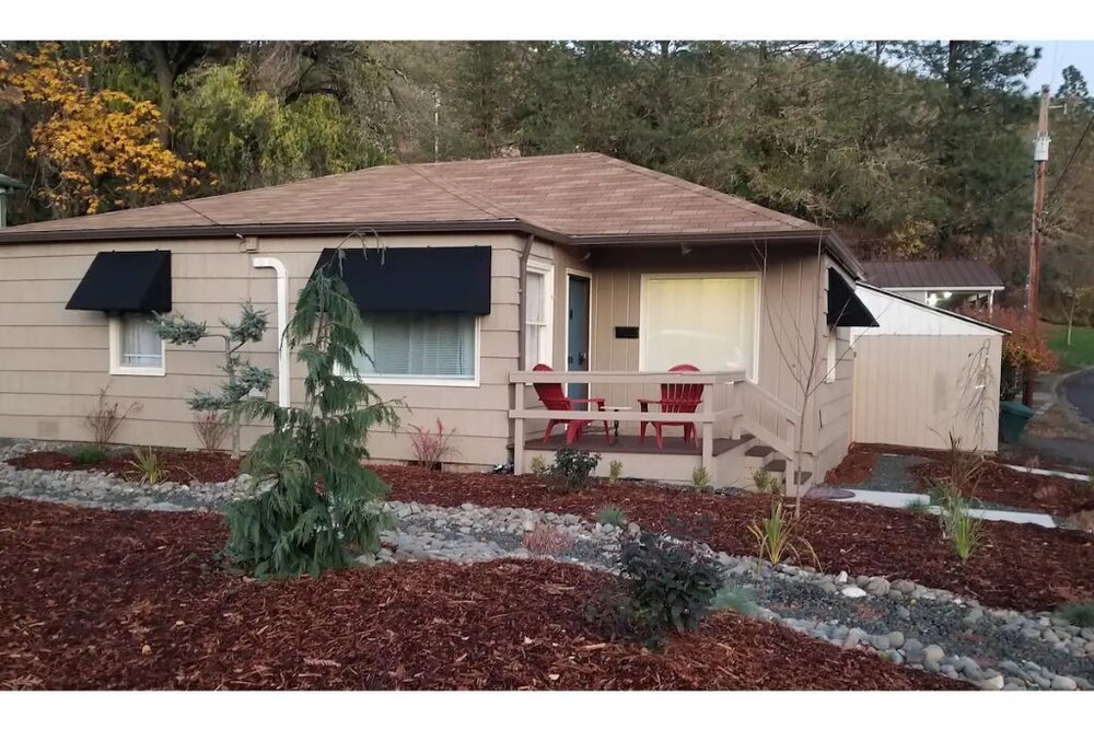 Heavenly Bungalow, Entire Home!