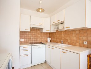 Microwave, dishwasher, toaster, high chair