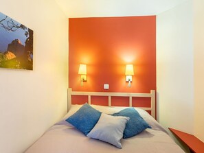 1 Schlafzimmer, Reisekinderbett, WLAN, Bettwäsche