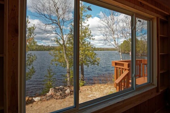 Interior - Elbow Lake Lodge: Breakwater 3BR/1BA Lakefront Cabin (Cook)