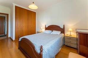 1 Schlafzimmer, Bügeleisen/Bügelbrett, Internetzugang, Bettwäsche