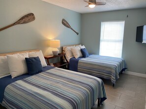 3 habitaciones, tabla de planchar con plancha y wifi gratis