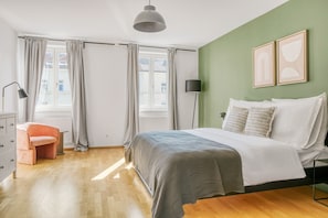 2 chambres, fer et planche à repasser, Wi-Fi, draps fournis