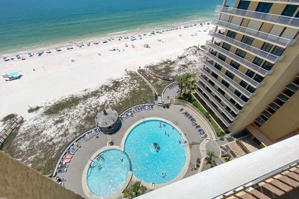 Indoor pool - Summerhouse #1205A- DIRECT BEACH FRONT, RECENTLY RENOVATED, GREAT LOCATION! (Orange Beach)