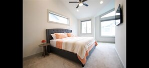 Room - G Unit on Banister (Austin)