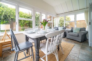 Dining - Brambles, Brancaster Staithe, Norfolk (Brancaster Staithe)