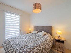 1 bedroom, iron/ironing board, WiFi