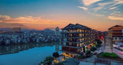 River View Hotel