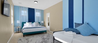 ★Blue Dreams★ - New Houston Area Paradise!