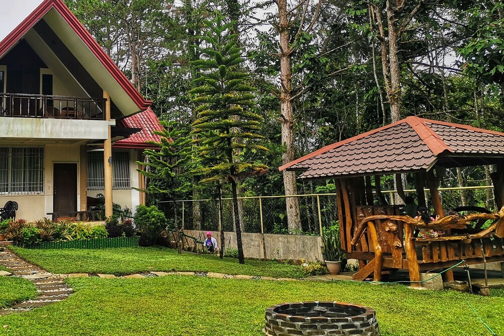 Family Villa beside Seagull Mountain Resort