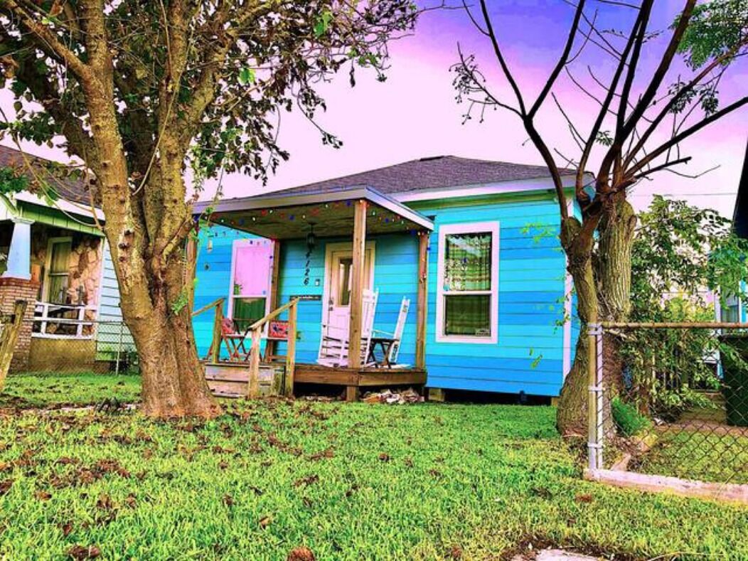 AVER COTTAGE -CHEERFUL & QUITE, 2 BED/1.5 BATH