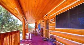 Terrace/patio - *Cozy Cabin * Family Getaway *BBQ *Fireplace (Prescott)