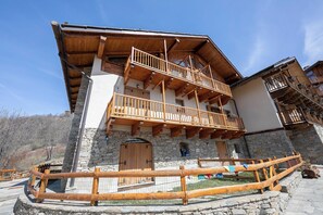 Exterior - Rebecca's House (few steps from skiing) (Bardonecchia)
