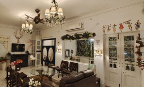 Chi tiết nội thất