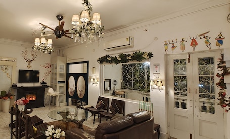 Interior detail. Kakaku The Guest House