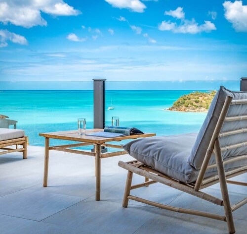 Sunset Vista Suite – Panoramic Ocean Retreat at Tamarind Hills, Antigua