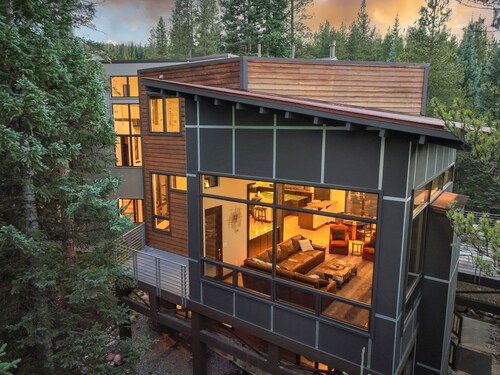 Parade of Homes triple award winning estate, short WALK TO SLOPES, sprawling modern luxury!!