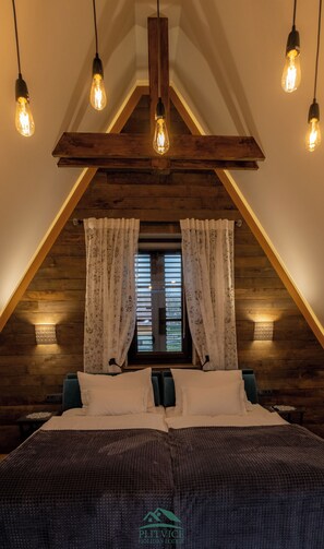 Chambre Double Royale | Literie de qualité supérieure, couette en duvet d'oie