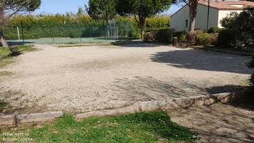 Sport court