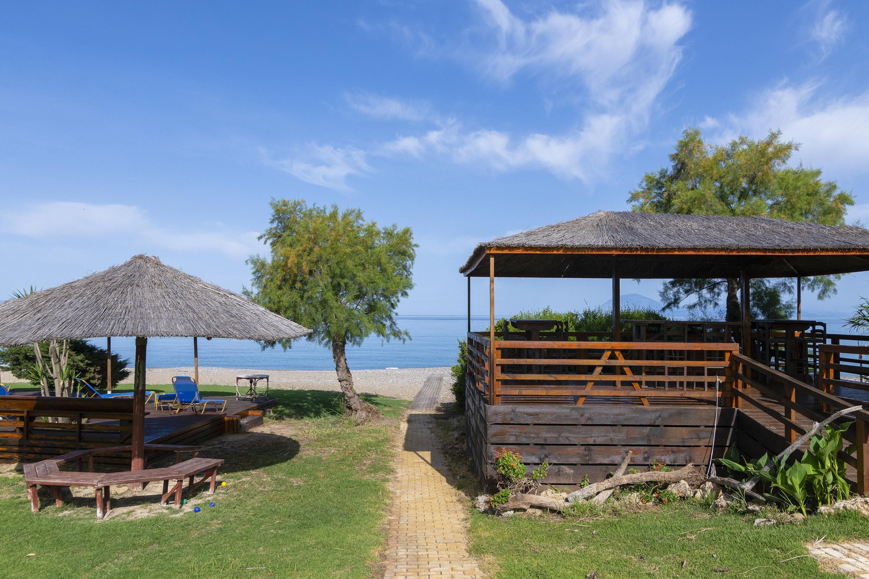 Family House, Multiple Bedrooms, Sea Facing (Analipsi Villas Beach Front 6) | Property grounds