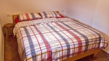 2 habitaciones, cortinas blackout, wifi gratis y ropa de cama