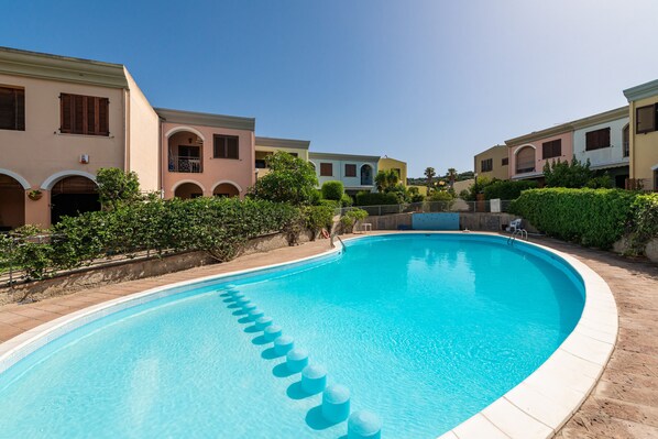 Pool - Villetta Rosmarino Villasimius close to Centre with Shared Pool & A/C (Villasimius)