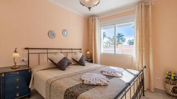 6 Schlafzimmer, kostenloses WLAN, Bettwäsche