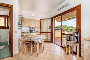 Kühlschrank, Ofen, Herdplatte, Geschirrspüler