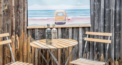 Ferienwohnung 'Les Canonniers' nahe dem Strand mit Pool, Terrasse und Balkon