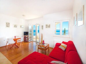 Apartment (Superior One Bedroom apartment Split ) | Living room | TV - Apartments Villa Marta (Okrug)