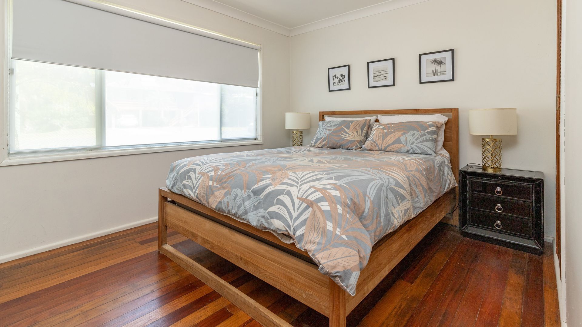 2 bedrooms, iron/ironing board