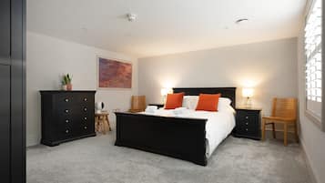 2 Schlafzimmer, Bügeleisen/Bügelbrett, Reisekinderbett, kostenloses WLAN