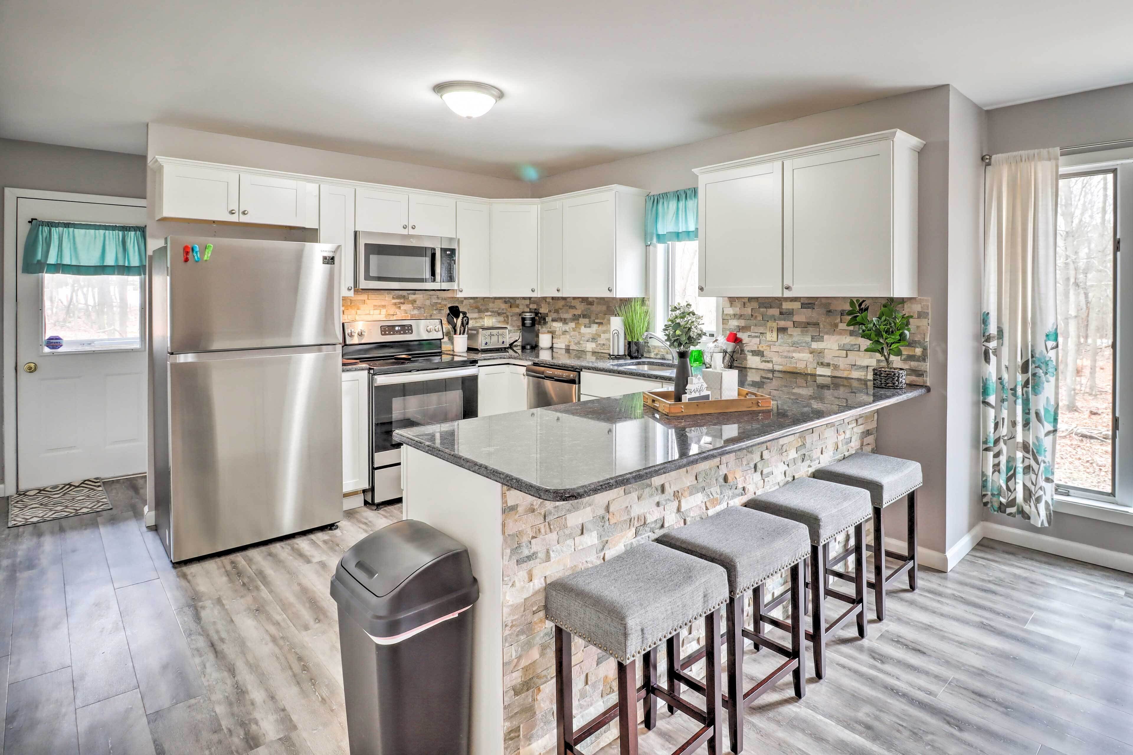 Albrightsville Home: Close to Lakes & Skiing!