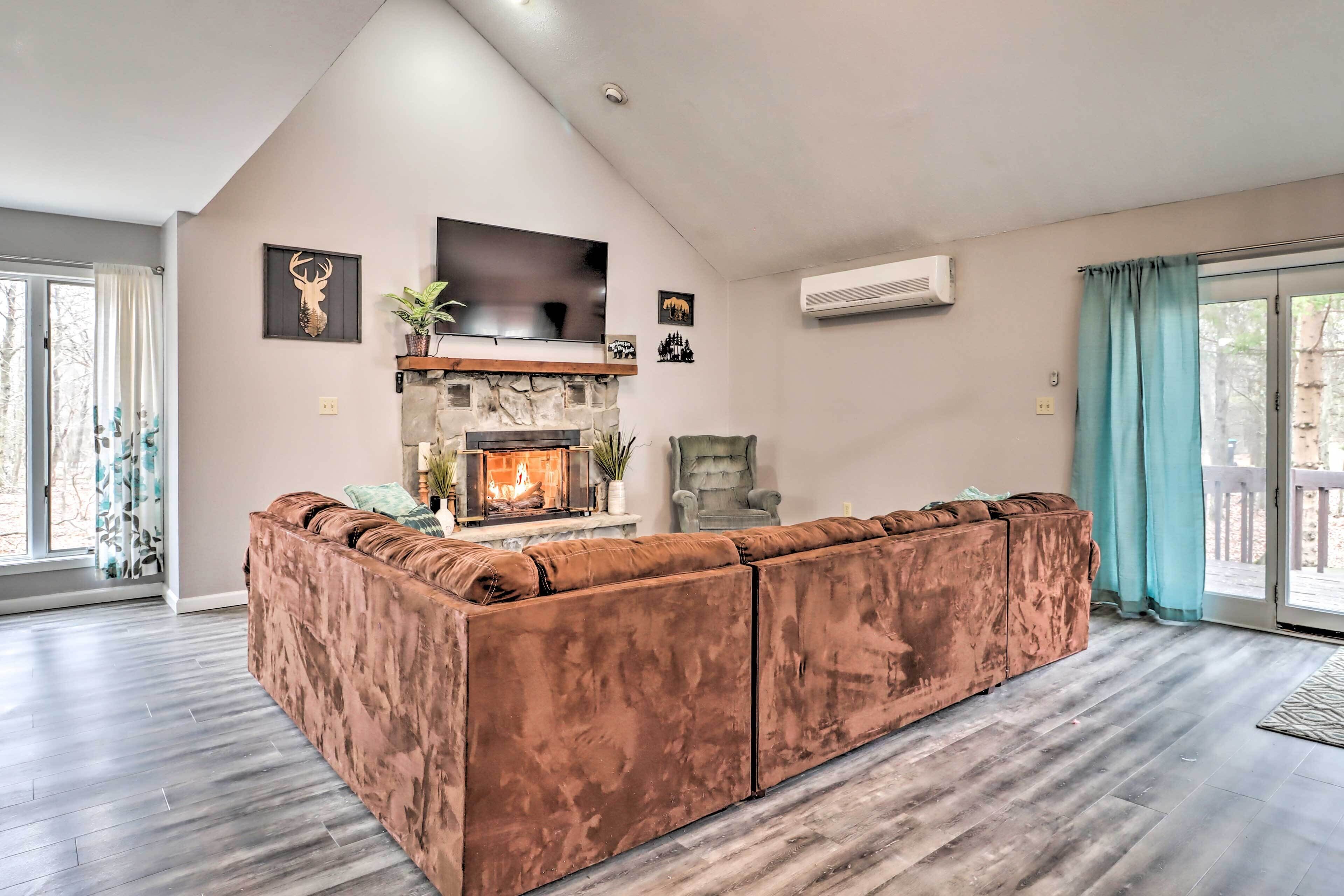 Albrightsville Home: Close to Lakes & Skiing!