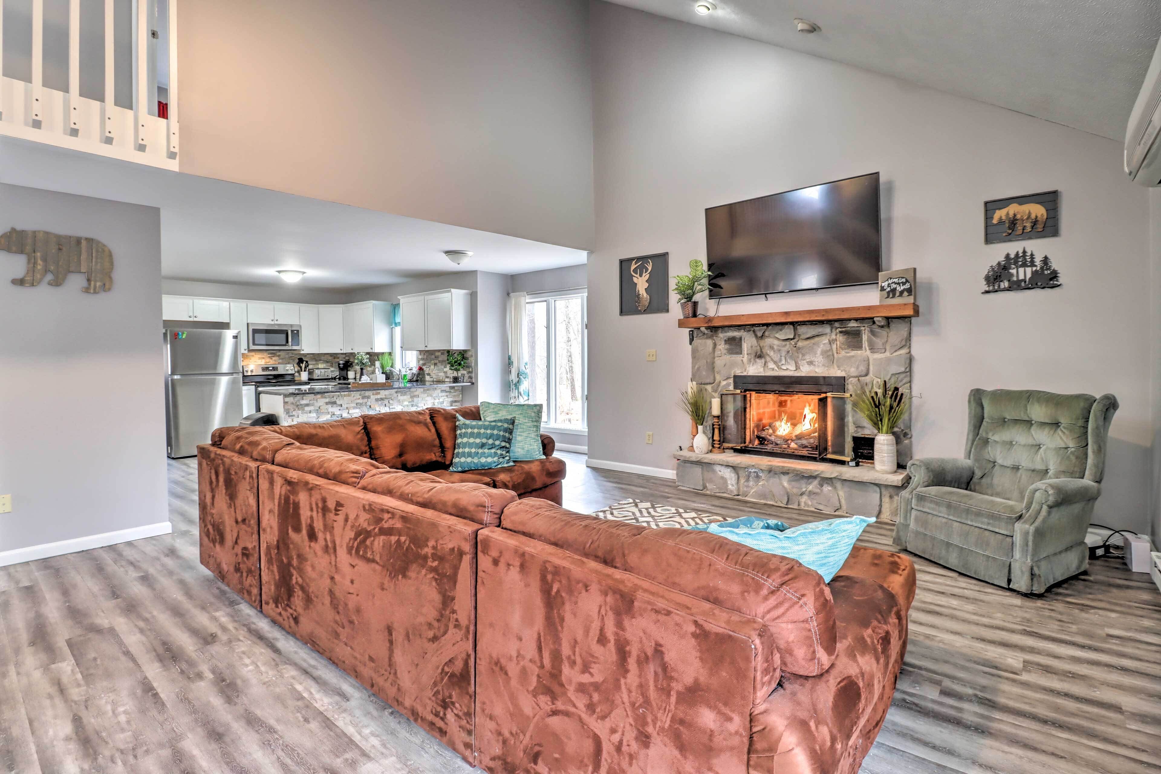 Albrightsville Home: Close to Lakes & Skiing!