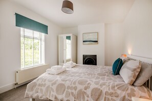 Interior - Keeling (Exmouth)