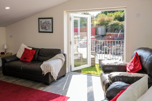 Cottage | Living area