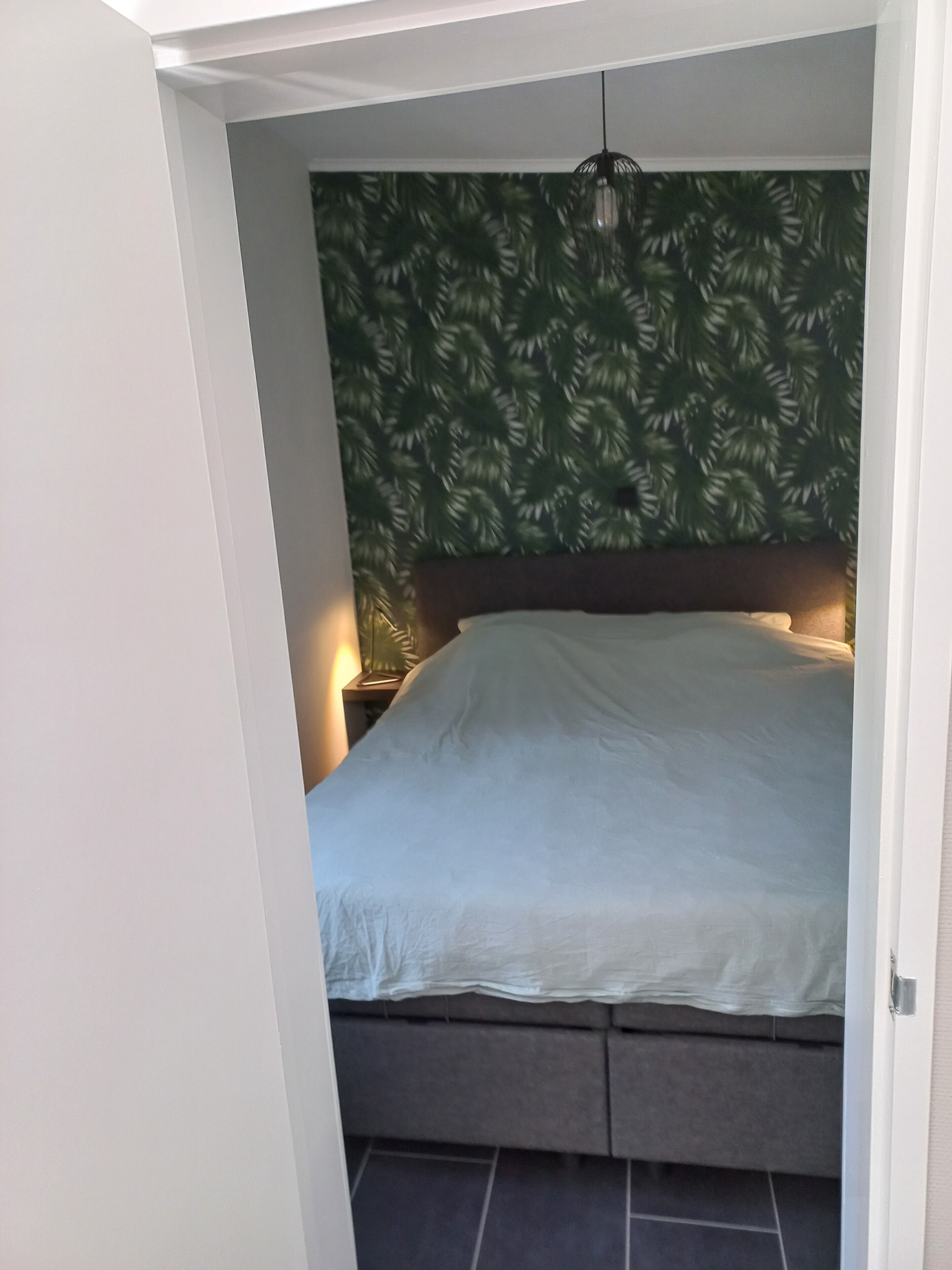 2 slaapkamers, reisbedje, gratis wifi, beddengoed