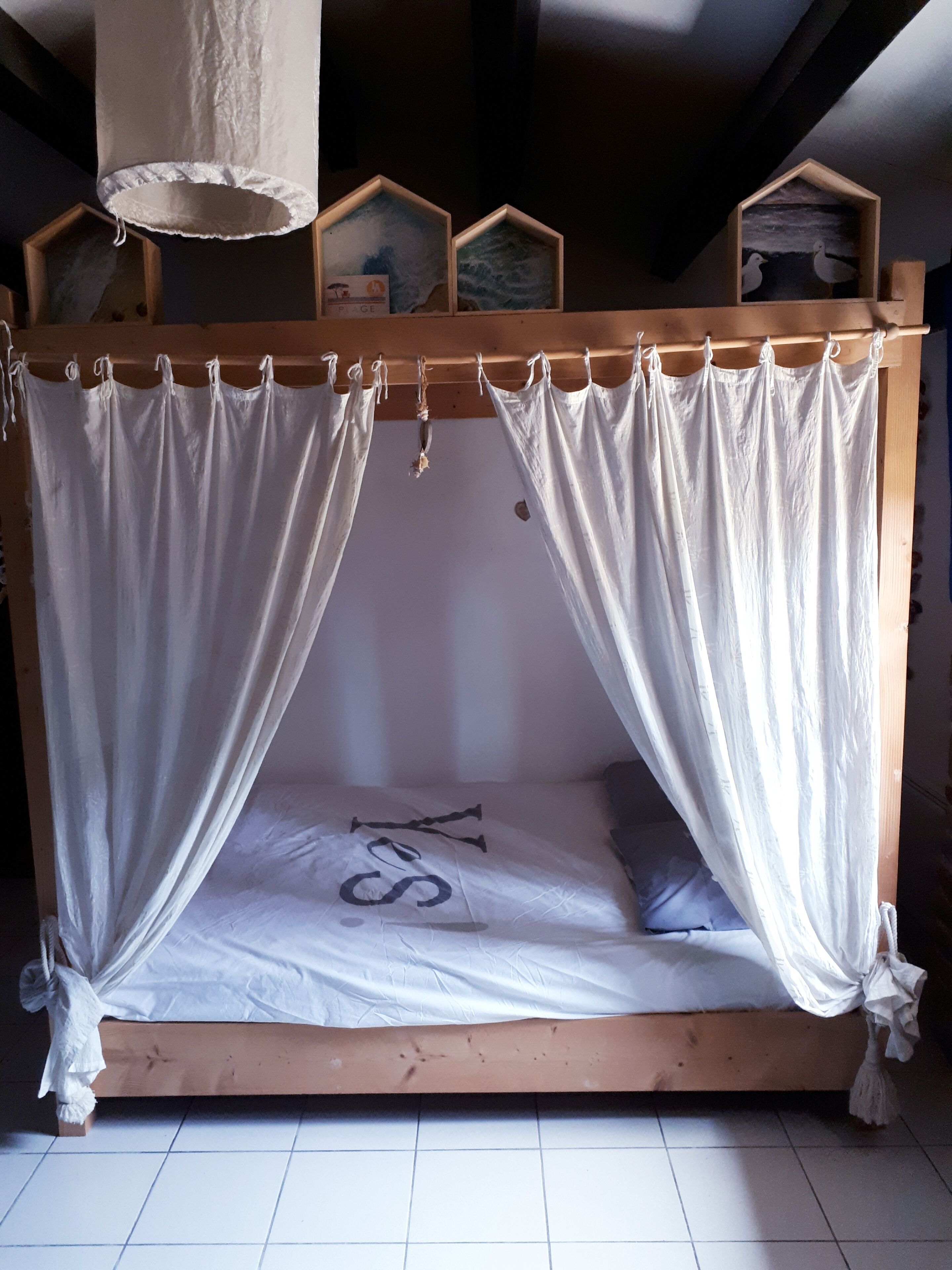 1 chambre, fer et planche à repasser, lit parapluie, Wi-Fi gratuit