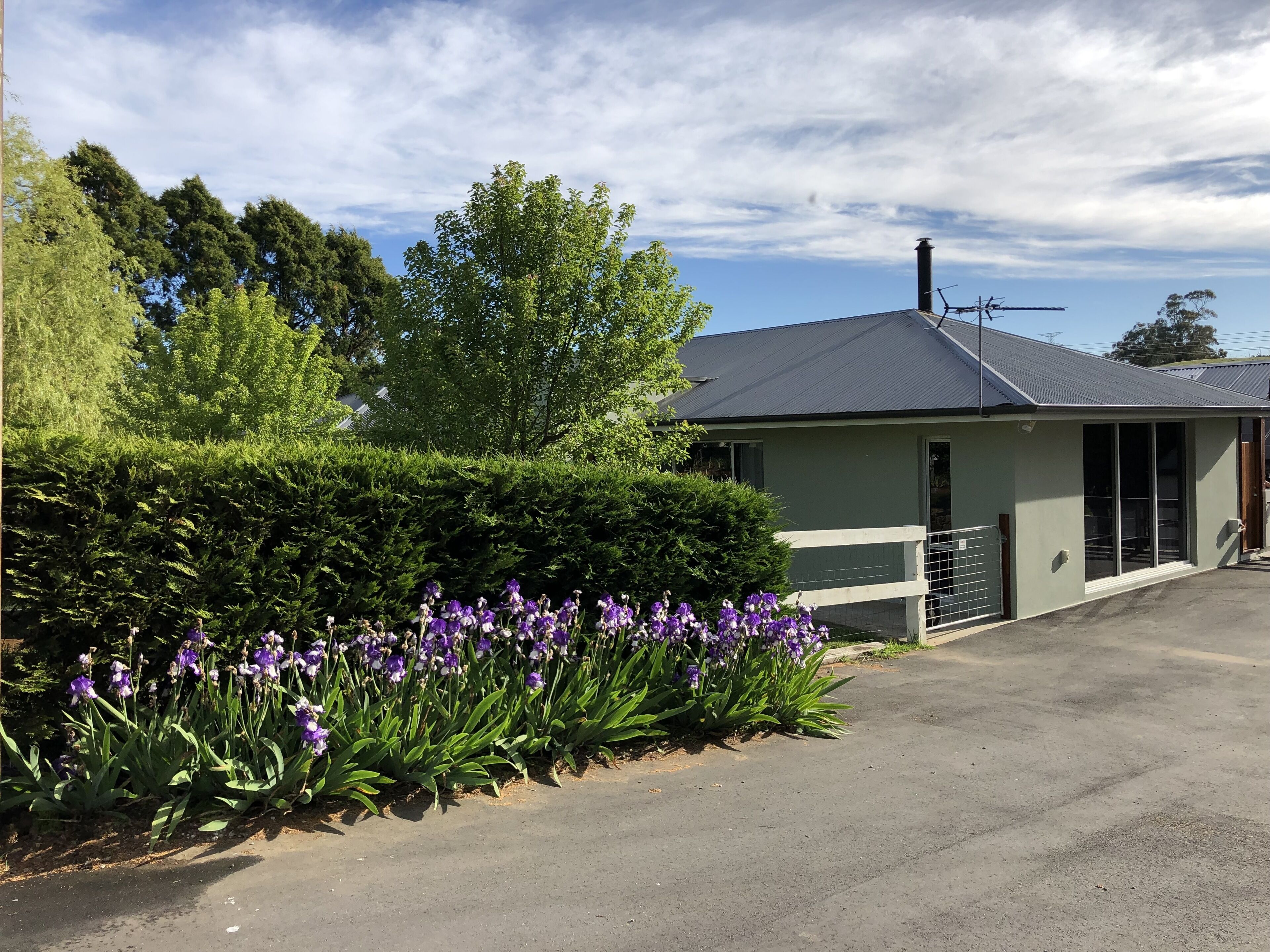 Great, pet friendly location to base your stay in the Adelaide Hills