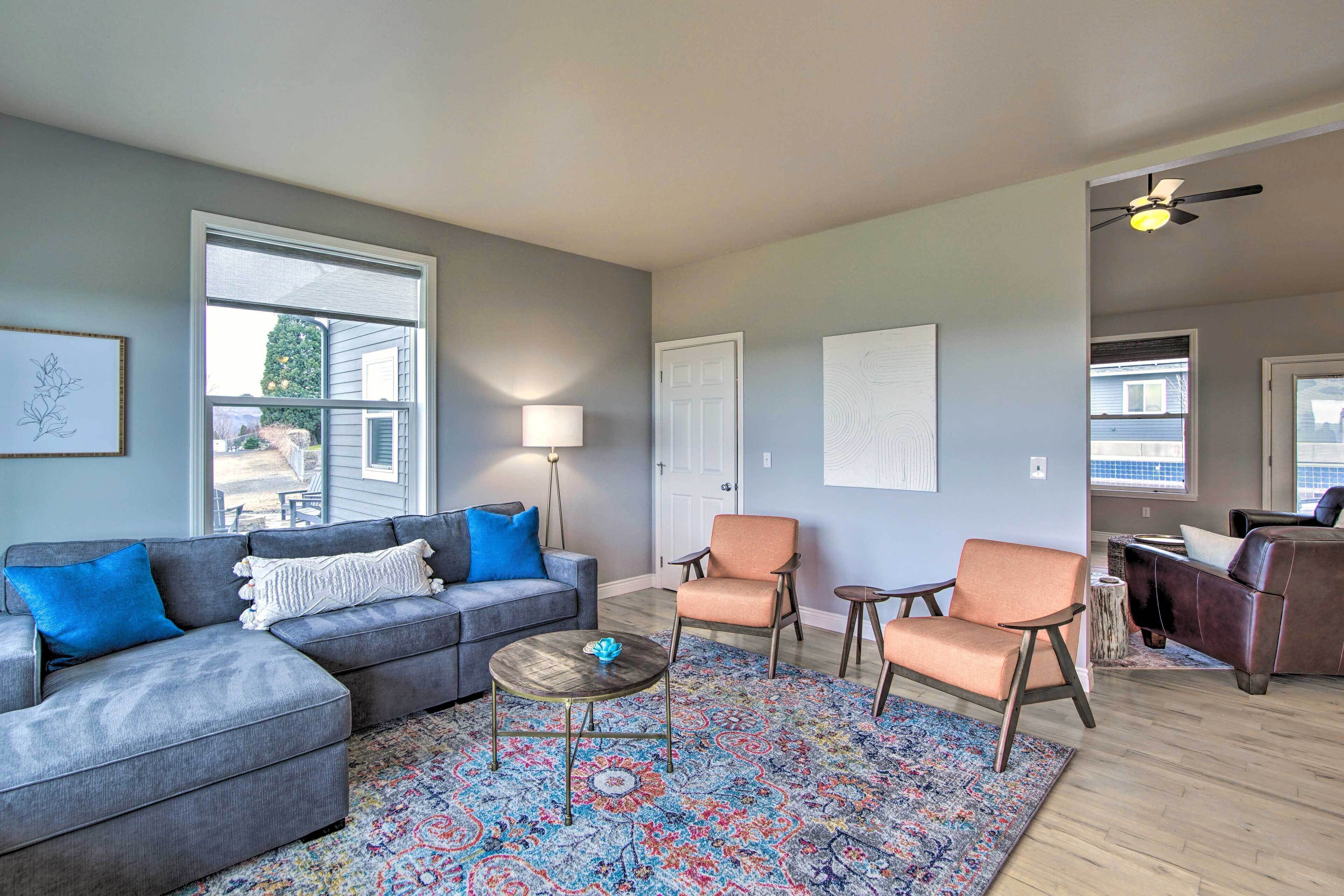 Remarkable Yakima Getaway w/ Pool & Hot Tub!