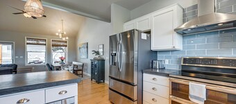 Hot Tub & Seasonal Pool: Remarkable Yakima Getaway