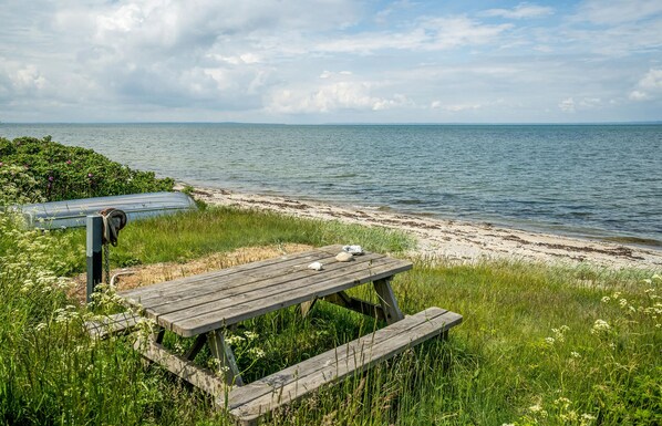 Beach nearby, fishing - Awesome home in Bogense with kitchen (Bogense)