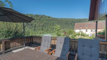 Apartment | Terrace/patio