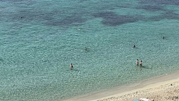 På stranden, badehåndklæder