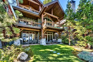 Exterior - Lakefront Villa w/ luxury ammenities near Heavenly | SS5 (South Lake Tahoe)