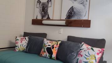 1 chambre, fer et planche Ă repasser, draps fournis